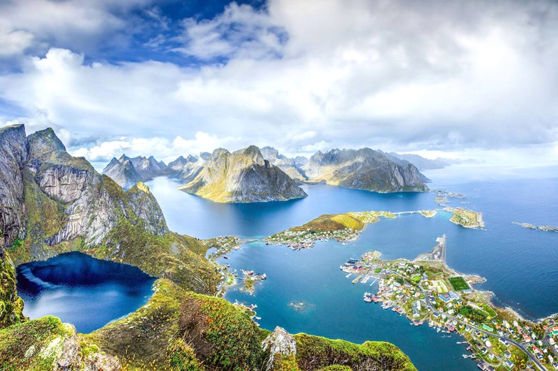 Lofoten: Quần đảo đẹp mê hồn của Na Uy (Ảnh: discover-airlines)