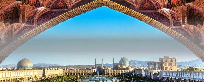 Khám phá Isfahan, lắng nghe giai điệu Ba Tư.