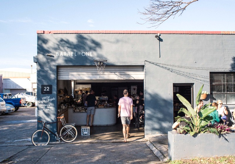 Barrel One Coffee Roasters, nhà rang xay cà phê hàng đầu tại các bãi biển phía bắc Sydney. (Ảnh: broadsheet)