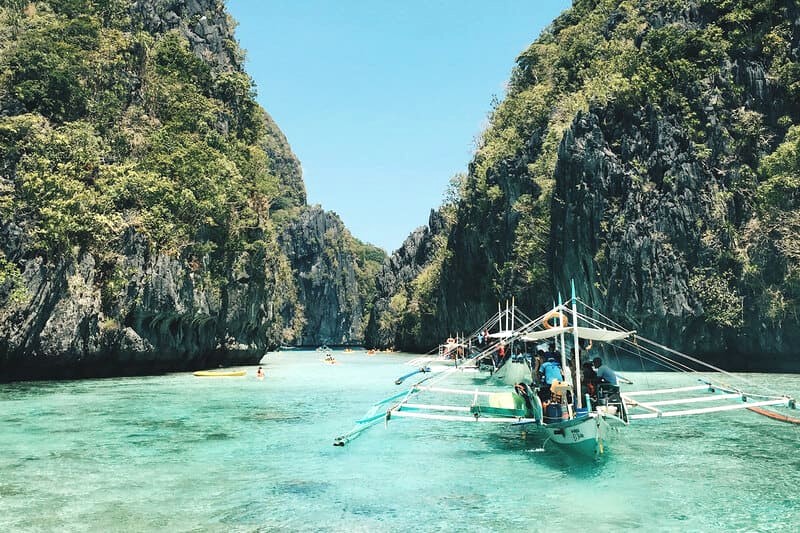 Puerto Princesa thu hút du khách bằng loạt trò chơi ngoài trời hấp dẫn. (Ảnh: astoriapalawan)