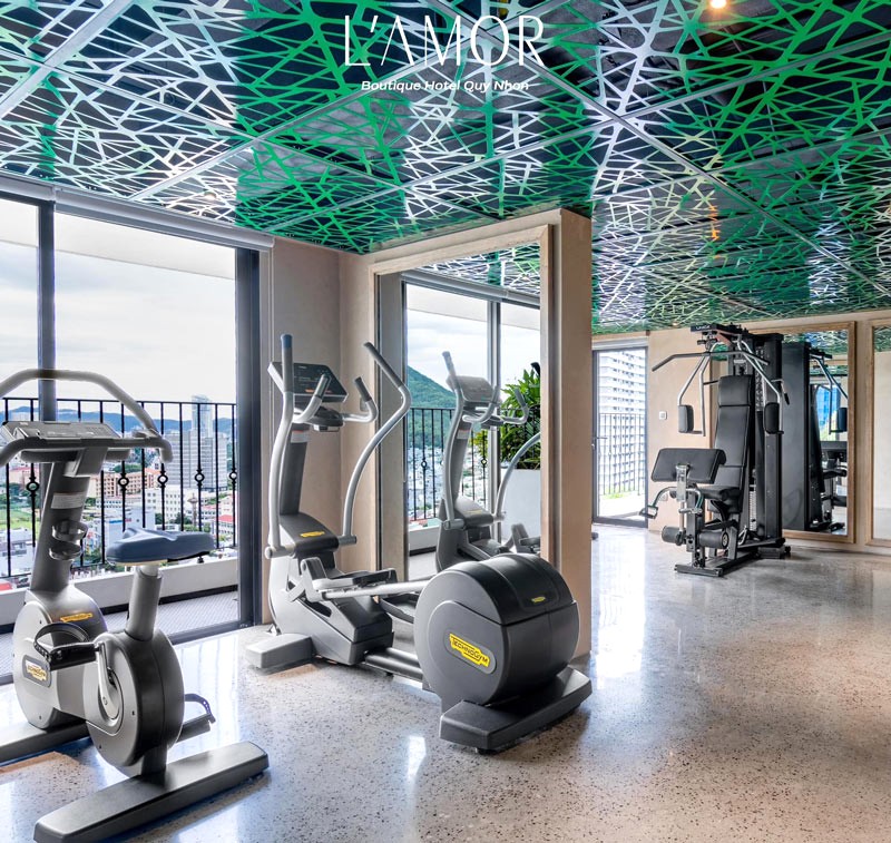 Phòng GYM hiện đại, thiết bị cao cấp.