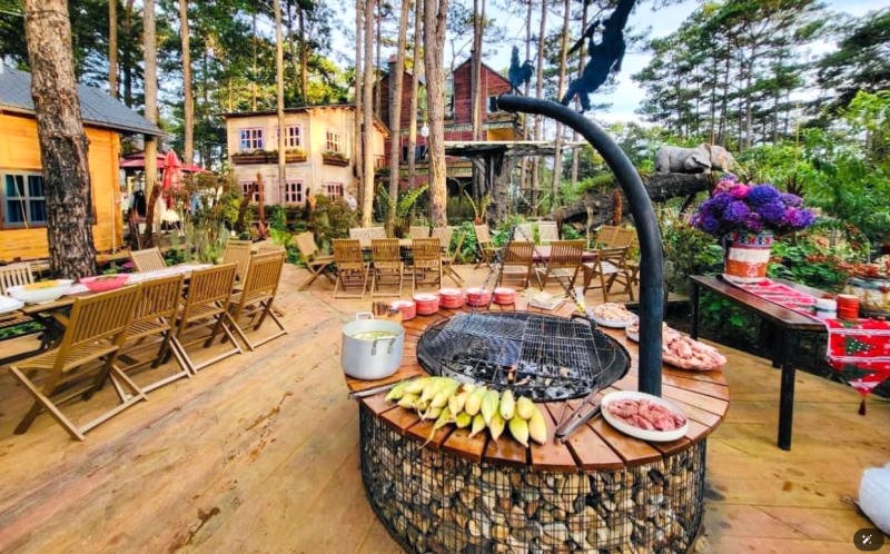 Dịch vụ set up tiệc BBQ ngoài trời thú vị tại Rosie Garden Mang Den.