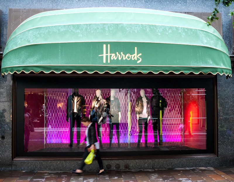 Harrods London: Thiên đường mua sắm cho tín đồ Anh.