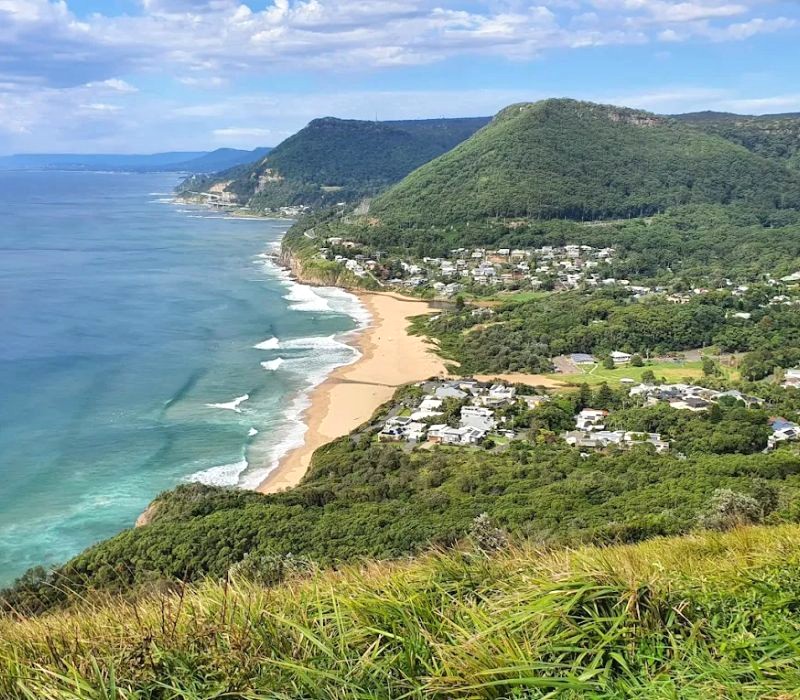 Grand Pacific Drive, một trong những cung đường ven biển đẹp nhất nước Úc. (Ảnh: #sydprivatetours Andrew Sorokin)