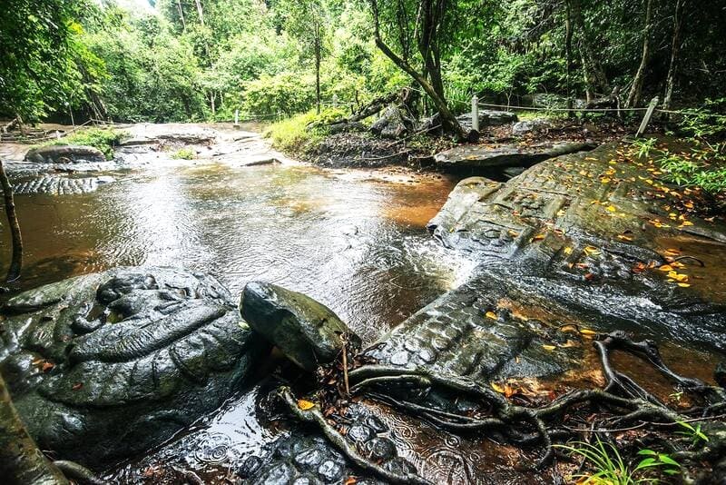 Kbal Spean, khu khảo cổ ấn tượng của Phnom Kulen. (Ảnh: Tourism Cambodia)