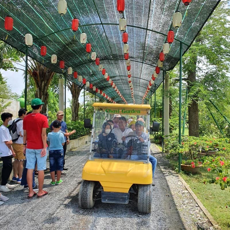 Khu du lịch rộng lớn, đa dạng tiện nghi.