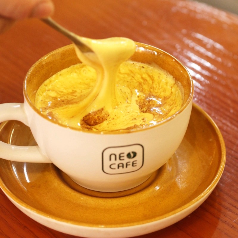 Neo Cafe: Trứng kết hợp cà phê Arabica thượng hạng.