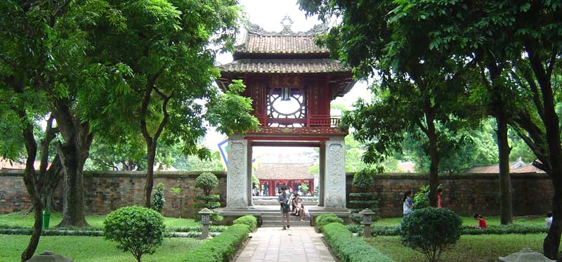 Văn Miếu Quốc Tử Giám - biểu tượng hiếu học Việt Nam (Ảnh: wikipedia)