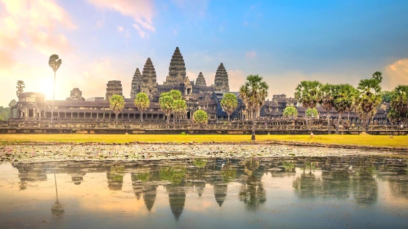 Angkor Wat: Trái tim của Campuchia (Chudu24)