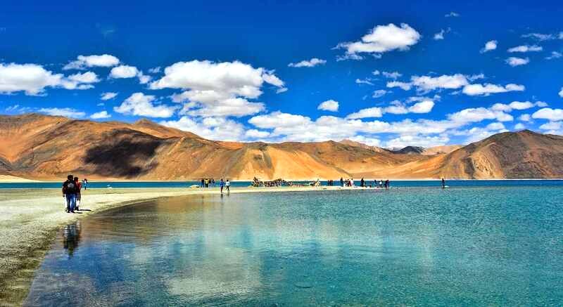 Tháng 5-9: Mùa lý tưởng du lịch hồ Pangong.