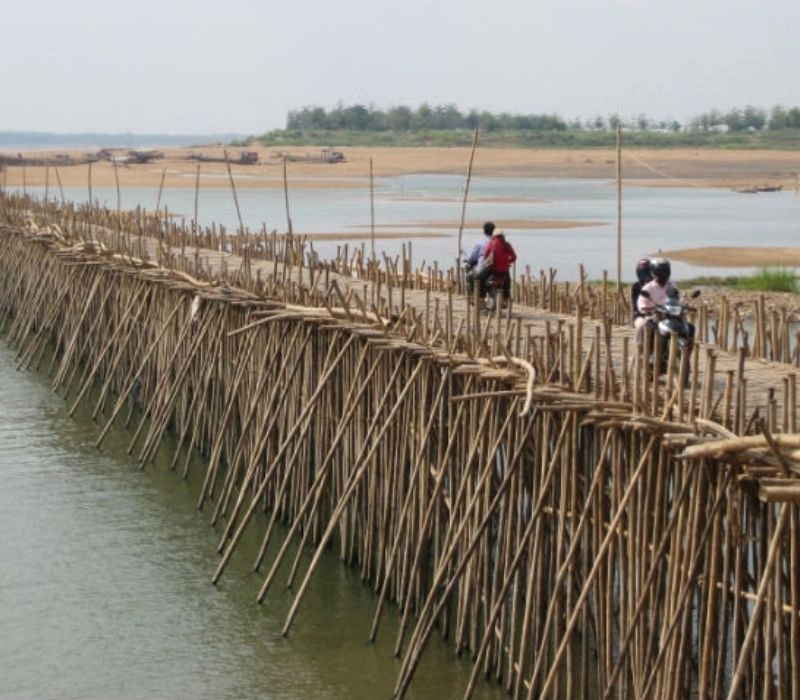 Cầu tre Koh Paen - Huyền thoại.  (40 ký tự)