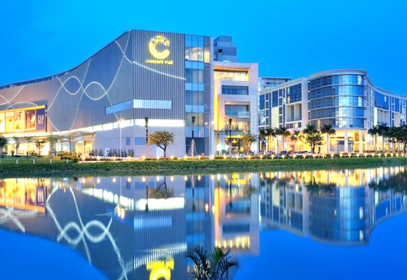 Crescent Mall: Tiện ích sang trọng, nhà hàng nổi tiếng. (Ảnh: mia)