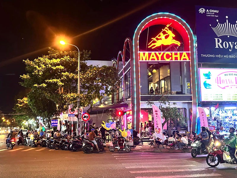 Trà sữa Maycha: Logo ấn tượng!