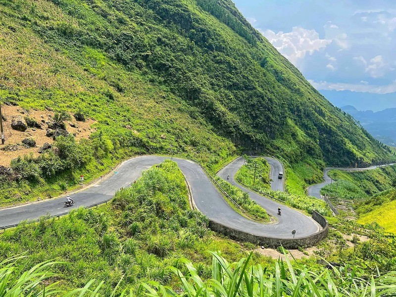 Đèo Mã Pí Lèng: Nơi bạn chiêm ngưỡng khung cảnh ngoạn mục Hà Giang. (Ảnh: tomorrowtravel)