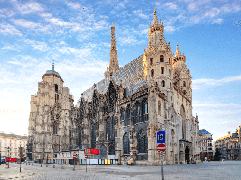 Khám phá cung điện Hofburg, biểu tượng Vienna.