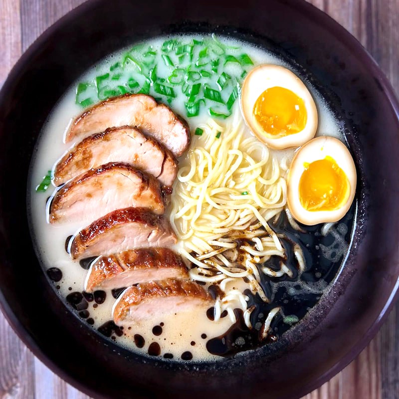 Ramen bổ dưỡng, hương vị tuyệt vời. (Ảnh: craftycookbook)