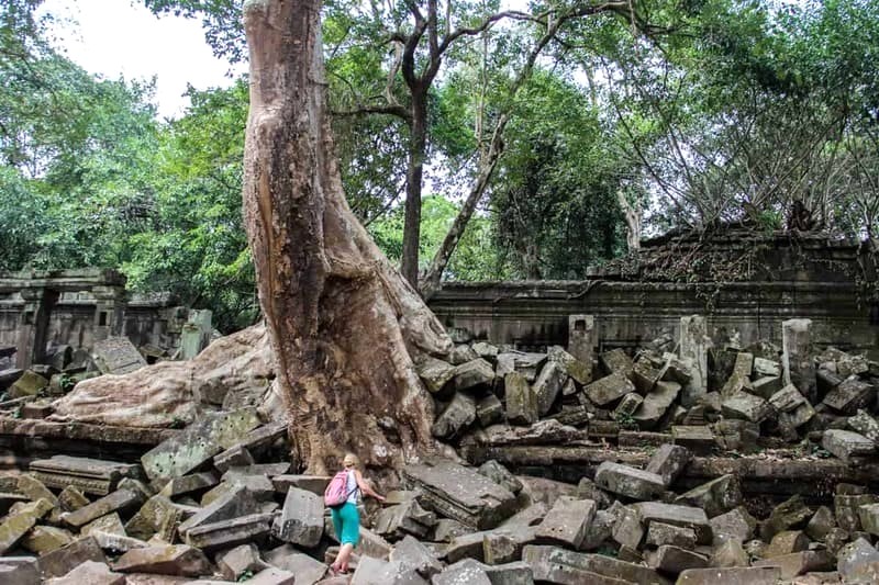 Lưu ý khi tham quan Beng Mealea. Ảnh: Borders Of Adventure