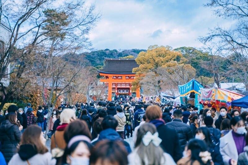 Fushimi Inari Taisha: thanh bình ở cố đô Kyoto.