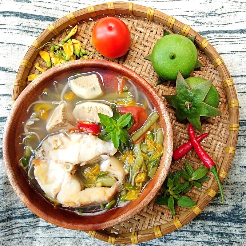 Canh chua trái bần (Ảnh: iVIVU.com)