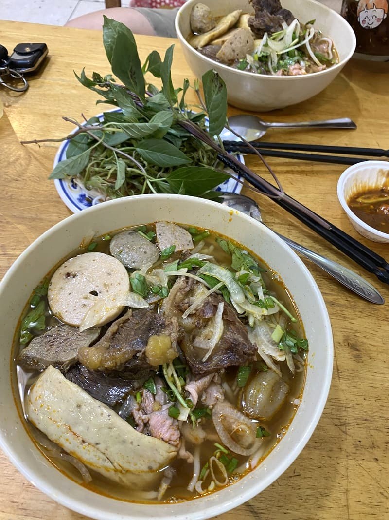 Bún bò Huế Tâm thu hút thực khách Gò Vấp bởi hương vị hấp dẫn. (Ảnh: Bún bò Huế Tâm)