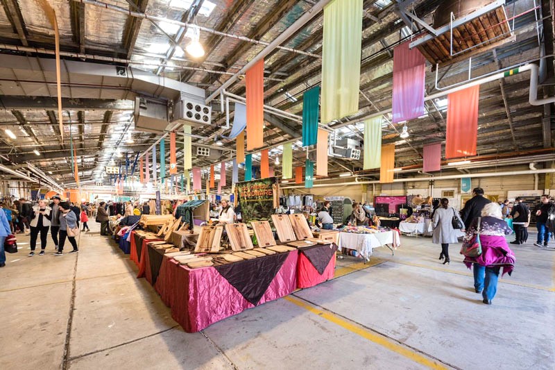 Chợ Old Bus Depot Market đầy đủ mặt hàng. (Ảnh: silverkris)