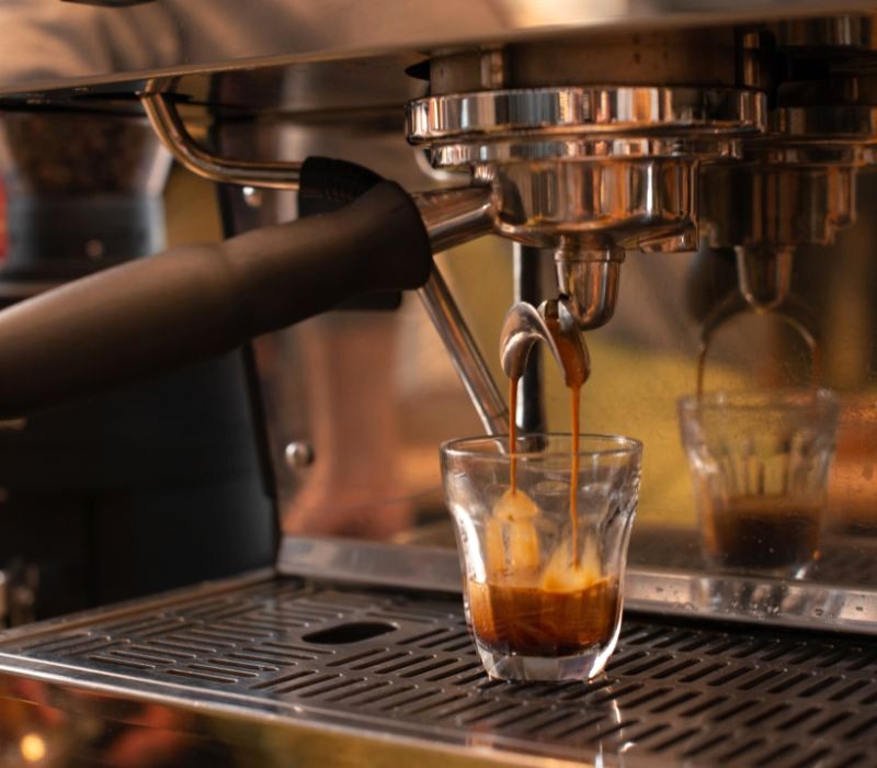 Espresso: Cà phê Ý phổ biến.