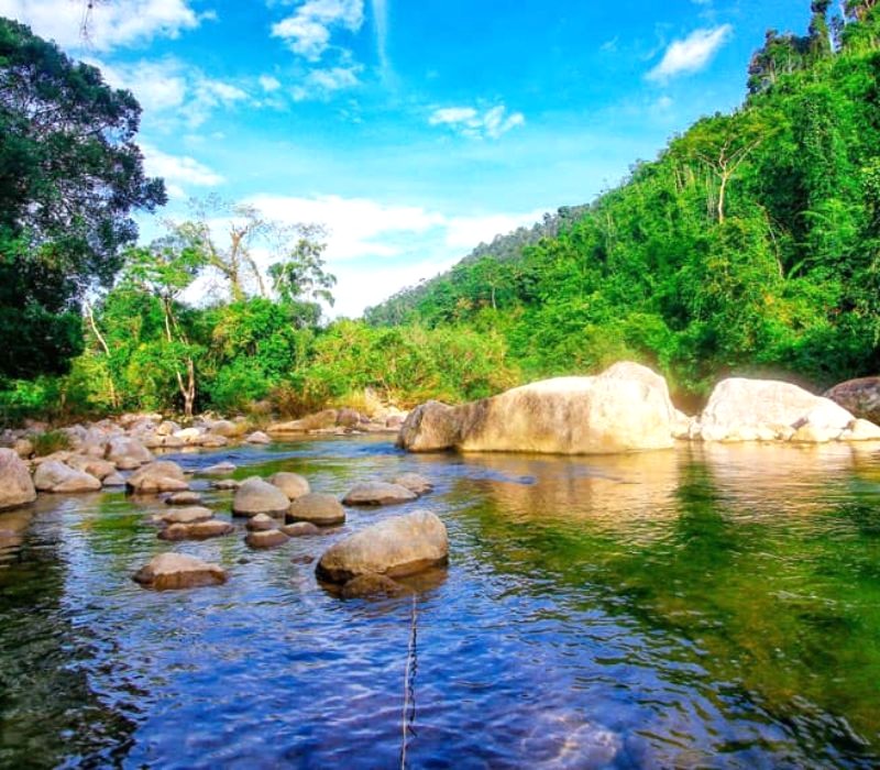 Suối Tiên Diên Khánh: Bức tranh thiên nhiên kỳ vĩ. (Ảnh: Nha Trang Today)