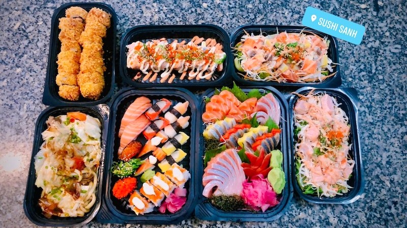 Sushi Sanh Quy Nhơn: Hương vị hấp dẫn, nguyên liệu tươi ngon. (Ảnh: Sushi Sanh Fanpage)