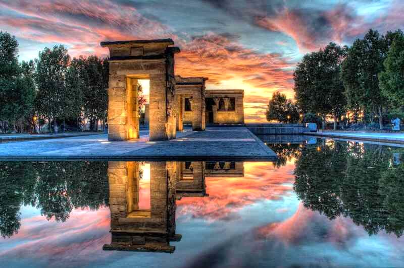 Đền Debod ở Madrid là một trong bốn ngôi đền Ai Cập nằm ngoài đất nước. (Ảnh: Paulo Fontes/Getty Images)