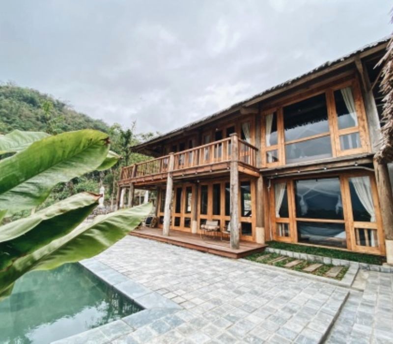 Nhà Ké: Villa rộng rãi, hồ bơi riêng (Ảnh: The Happy Stay)