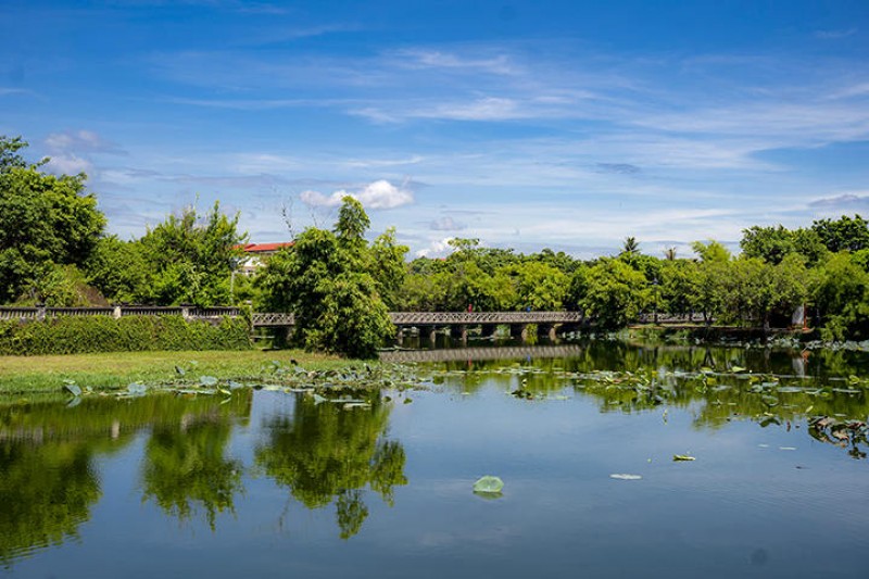 Hồ Tịnh Tâm - nơi dừng chân lý tưởng sau hành trình dài. (Ảnh: UBND tỉnh Thừa Thiên - Huế)