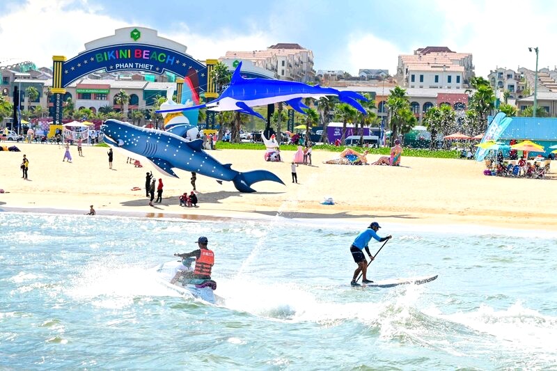 Bikini Beach đẹp quanh năm. 🏖️ (Ảnh: dulichminhanh)