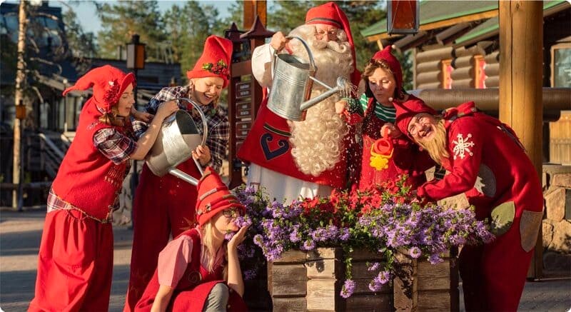 Gặp gỡ ông già Noel - trải nghiệm độc đáo không thể bỏ qua! (Ảnh: santaclausvillage)