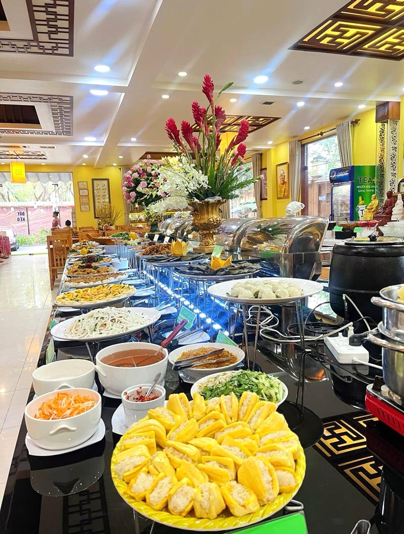 Buffet chay ngon tại Thiện Duyên.  Ảnh: amthucchaythienduyen (87 ký tự)