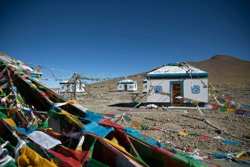 Leo núi Everest Base Camp: Cuộc phiêu lưu đầy ấn tượng. (Ảnh: Yuriy Rzhemovskiy)