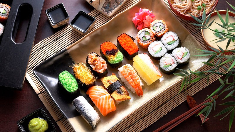 Sushi Nhật Bản: Hiện tượng ẩm thực toàn cầu. (82 kí tự)