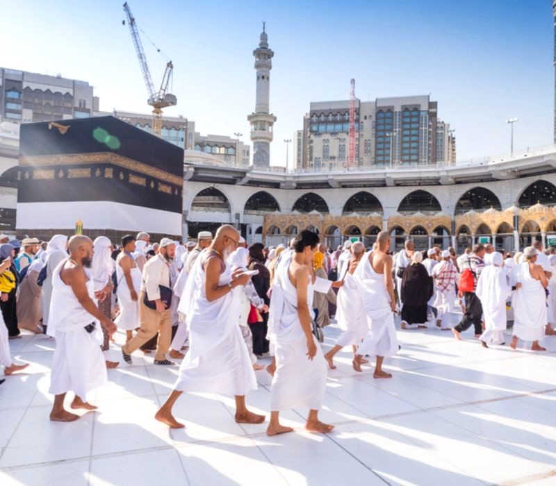 Lễ Hajj tôn vinh nhà tiên tri Ibrahim. (50 ký tự)