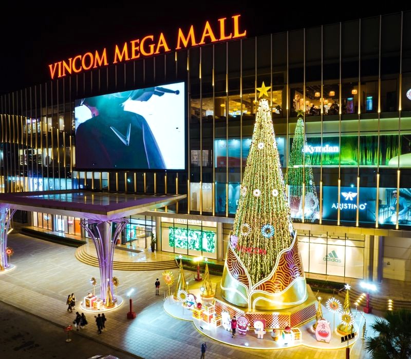 Vincom Center lung linh Giáng Sinh. (Ảnh: Vincom)