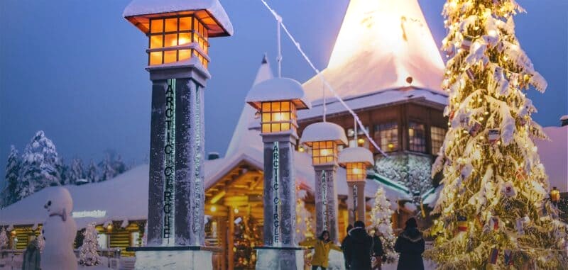 Băng qua Vòng Bắc Cực tại Làng Ông già Noel ở Lapland! (Ảnh: santaclausvillage)