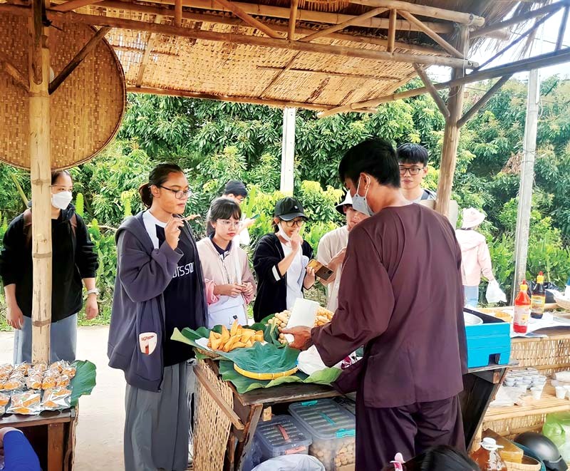 Tân Thuận Đông: Chợ quê, đời sống buôn bán mộc mạc (Ảnh: myphuocthanh)