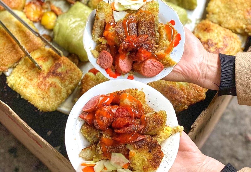Miếng chưng vàng giòn đều hai mặt, hấp dẫn. (Ảnh: Instagram: eatwithbeann_)