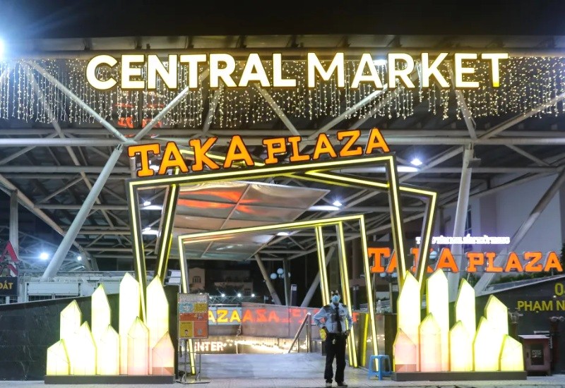 Central Market: Trung tâm thương mại dưới lòng đất đầu tiên ở Sài Gòn. (Ảnh: odinland)