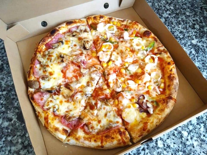 Nấms House Nha Trang: Không gian ấm cúng, menu đa dạng, chinh phục mọi thực khách. 🍕 #NhaTrang #PizzaDelivery