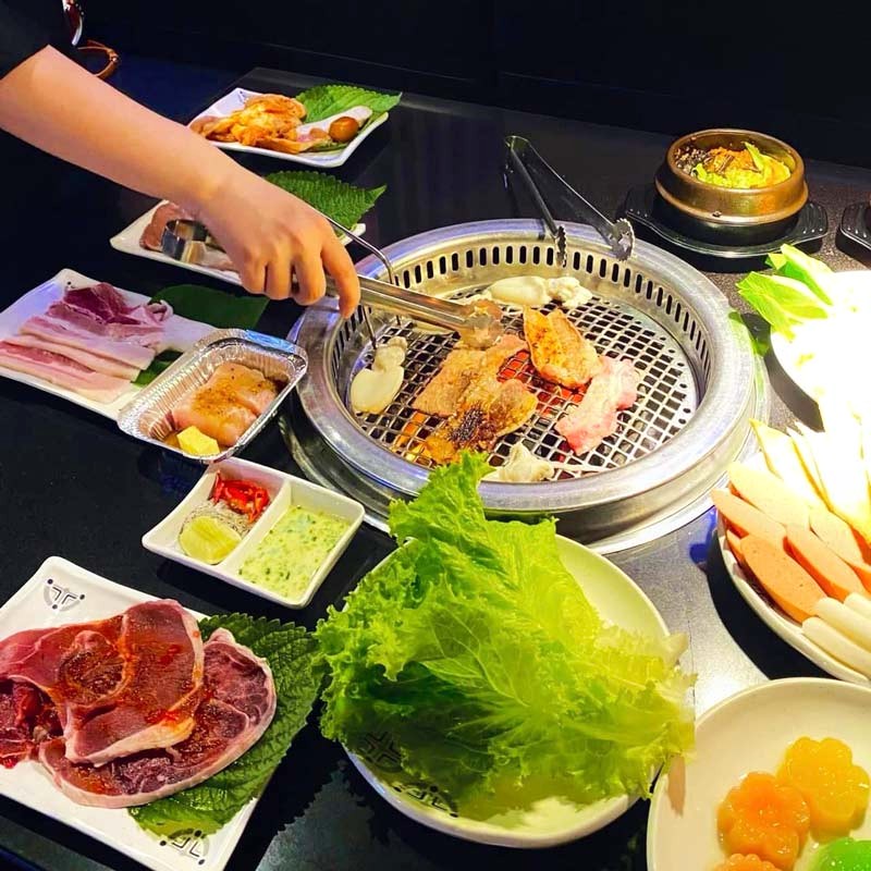 King BBQ - chuỗi nhà hàng Hàn Quốc cao cấp với menu đa dạng, phong phú. Ảnh: King BBQ Vincom Cao Lãnh.