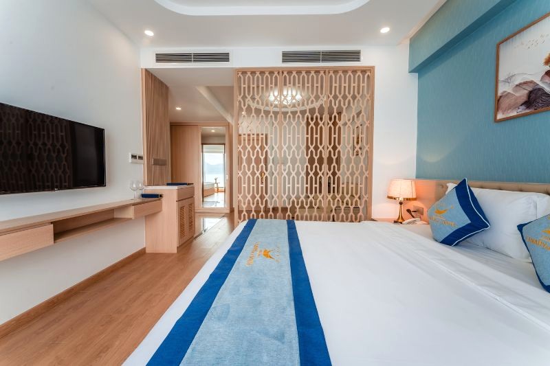 Premier Family Suite 52m2, phòng cao cấp nhất Canary Gold Hotel.