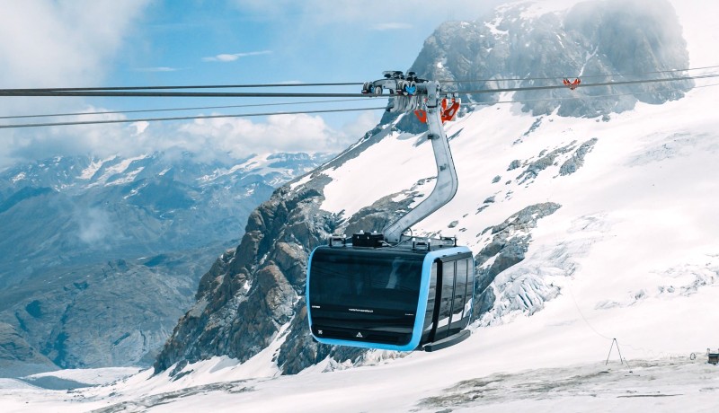 Hệ thống cáp treo 3S nối Trockener Steg với Matterhorn Glacier Paradise là hệ thống cáp treo cao nhất thế giới. (Ảnh: aosta-valley)