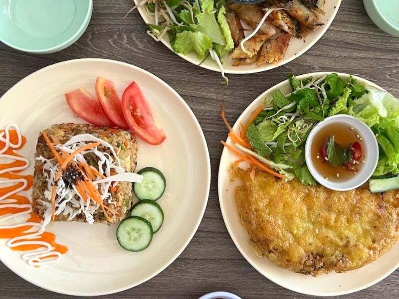 Bánh xèo chay - món ăn được yêu thích tại Chay Corner. (Ảnh: Chay Corner)