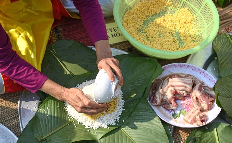 Bánh chưng, bánh dày - nét đẹp văn hóa không thể thiếu trong dịp lễ, Tết tại Phú Thọ. (Ảnh: Dân trí)