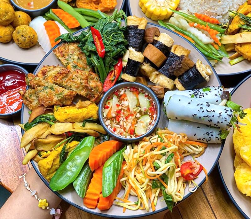 Veggie Castle, chuỗi nhà hàng buffet chay nổi tiếng ở Hà Nội.