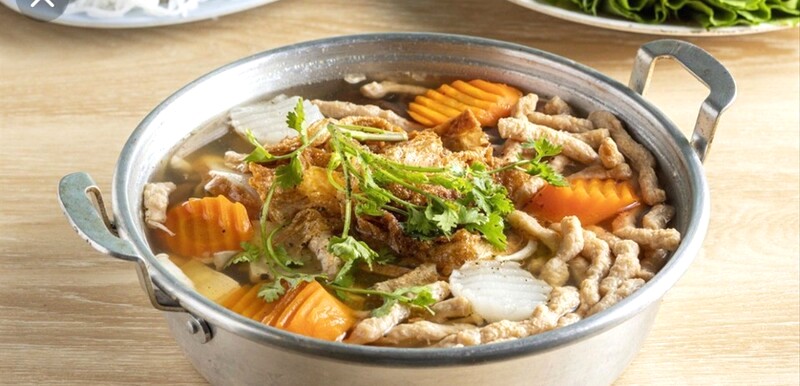 Nhà hàng Đỉnh Bồ Đề: Bún chay ngon tuyệt! 🍜